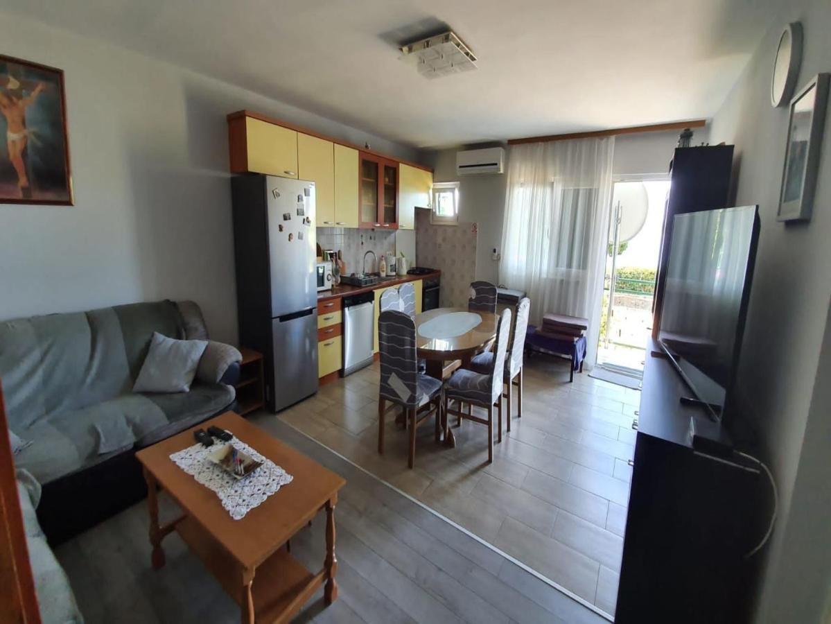 Apartment Miro Kaštela Zewnętrze zdjęcie